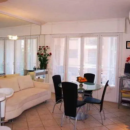Riviera Of Hotell